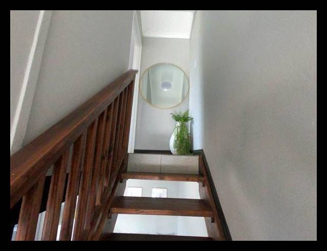 3 BEDROOM APARTMENT FOR SALE IN NORTON PARK